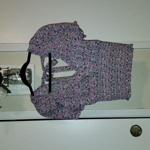 Floral crop top size M
